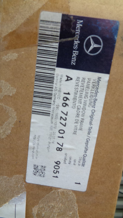 Mercedes Benz W166 Genuine Left Hand Front Interior Window Trim New Part