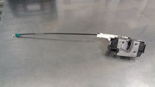 Mercedes Benz Sprinter/Volkswagen Crafter Genuine Right Hand Rear Door Lock New Part