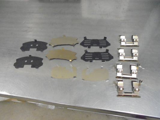 Nissan Tiida Genuine Hardware Kit Front Disc Brake Pad New Part