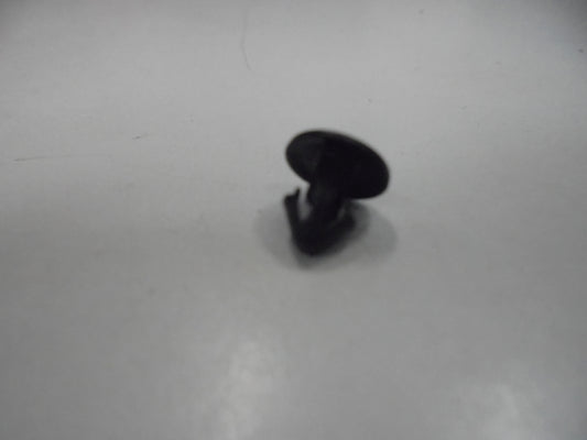 Nissan Murano-Xtrail Genuine weather Strip Clip New Part