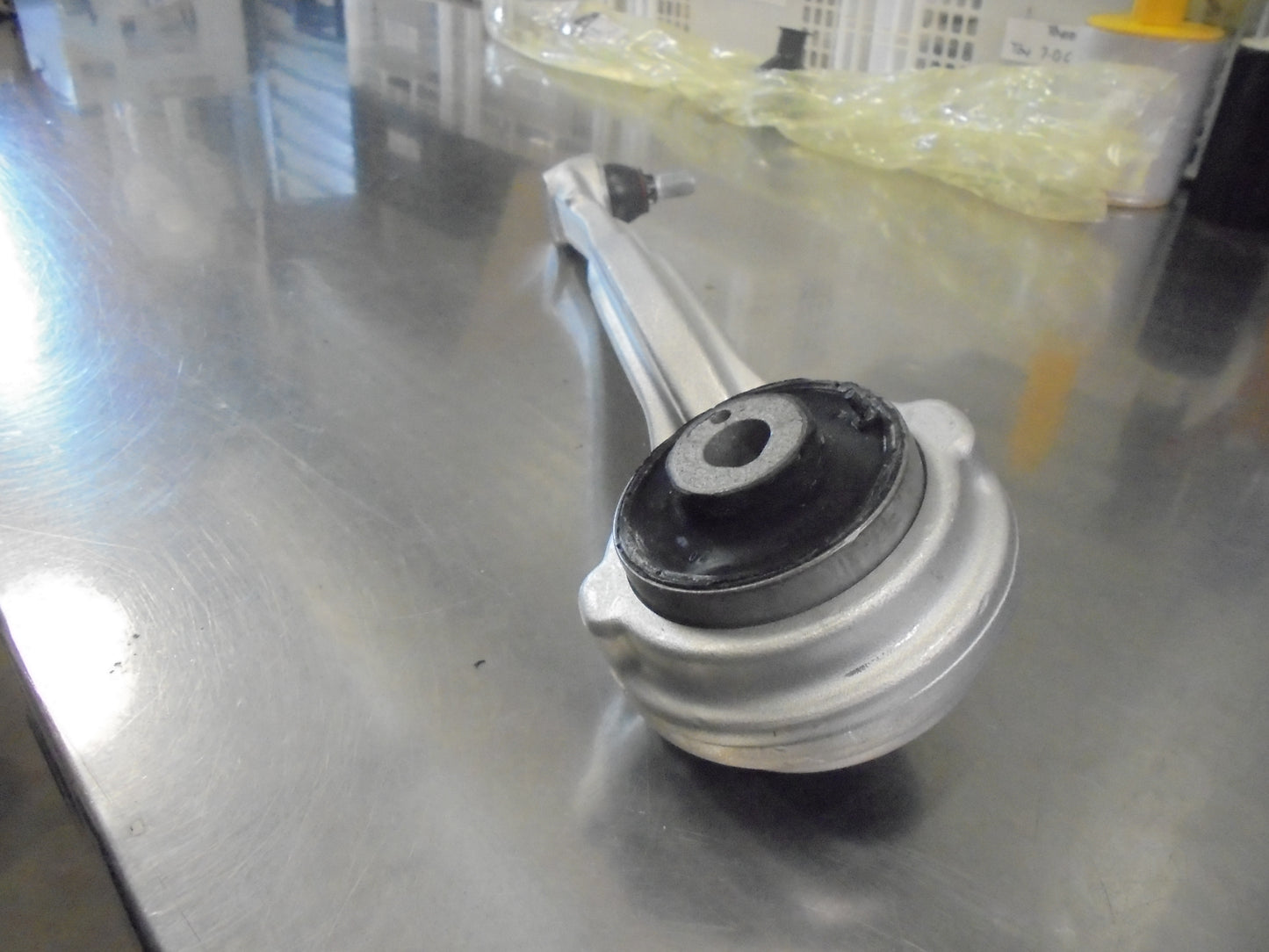 Mercedes Benz SLC/E-series/SLK Genuine Right Upper Control Arm New Part