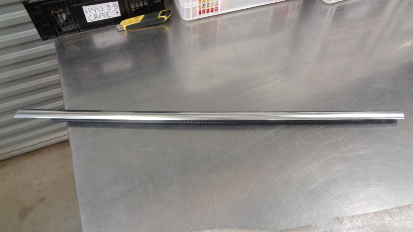 Ford Focus Genuine Right Hand Rear Outer Window Mould New Part