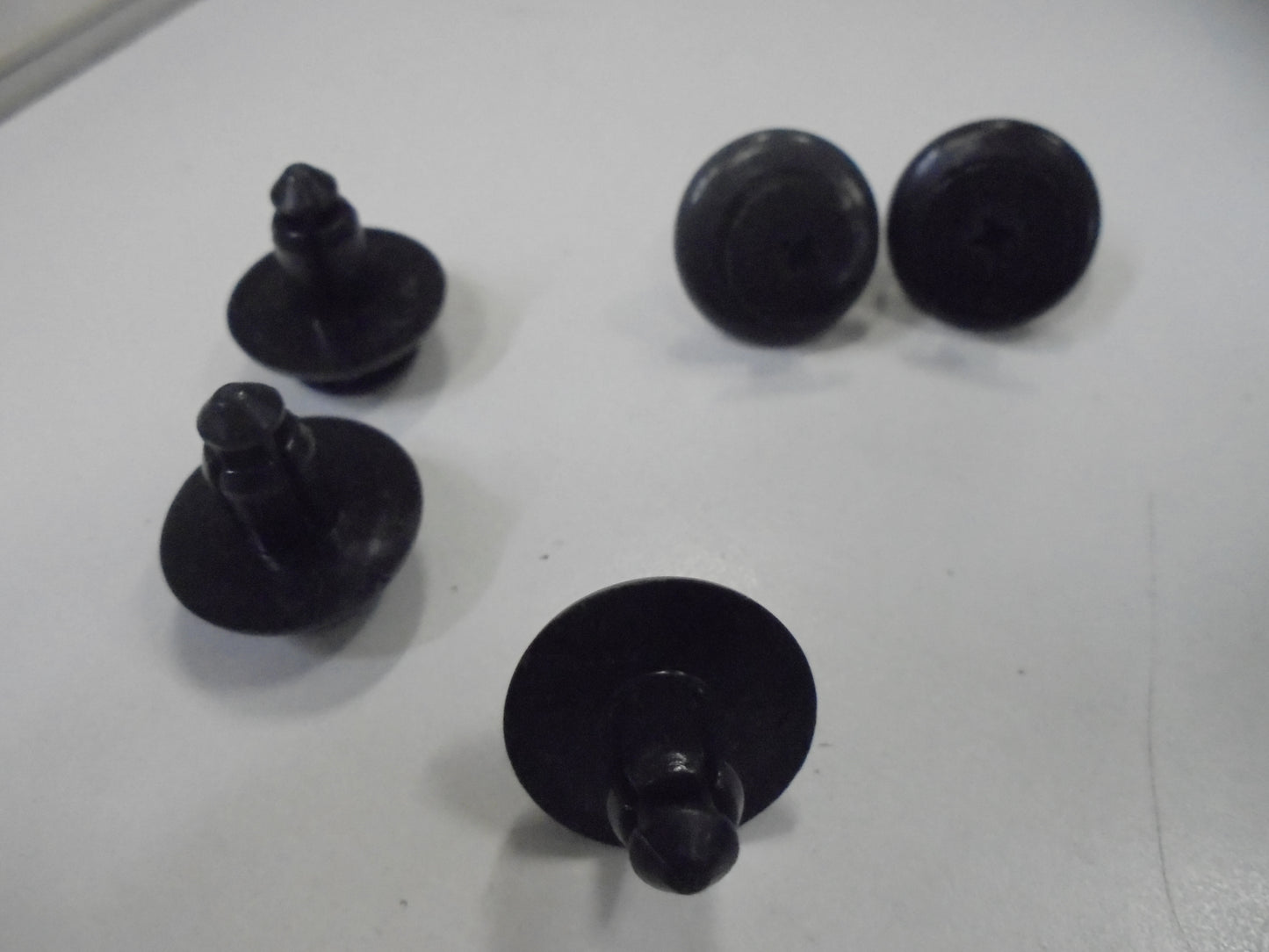 Mazda Genuine Splash Shield Retainer Clip New Part