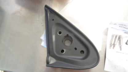 Mitsubishi MQ/MR Triton Genuine Right Hand Mirror Extension Kit New Part.