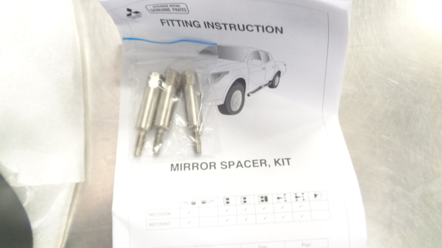 Mitsubishi MQ/MR Triton Genuine Right Hand Mirror Extension Kit New Part.