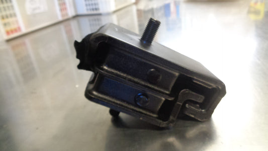 Subaru Brumby Genuine Engine Mount New Part
