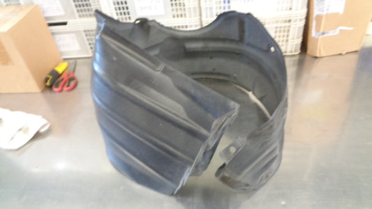 Toyota Yaris Genuine Right Hand Front Guard Liner New Part