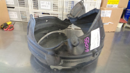 Toyota Yaris Genuine Right Hand Front Guard Liner New Part