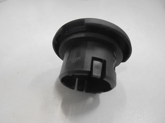 Holden Captiva Genuine Accessory Power Receptacle Retainer New Part