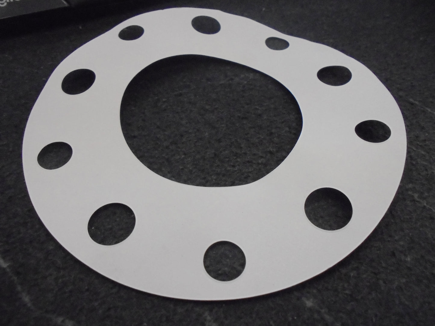 Toyota Hilux Genuine Rear Axel Brake Drum Gasket New Part