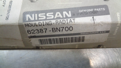 Nissan Almera N16 Front Left Chrome Grill Trim New Part