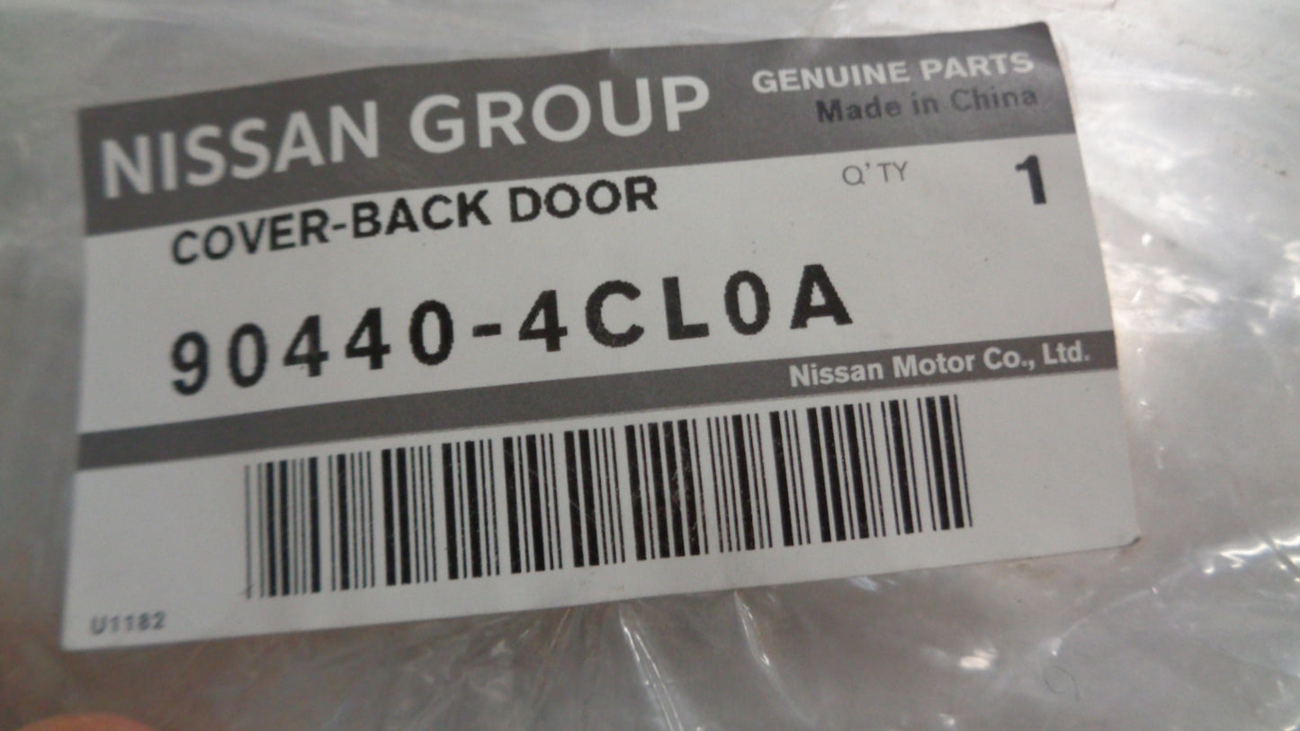 Nissan T32 X-Trail Genuine Right Hand Rear Back Hinge Cover New Part