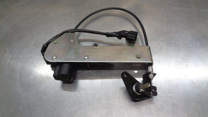 Mahindra Pik Up Genuine Fuel Lid Actuator With Bracket New Part
