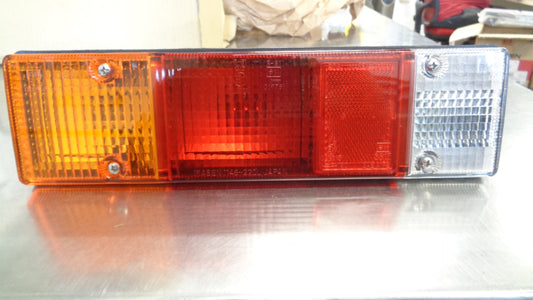 Mitsubishi Triton ML-MN Genuine Left Tray Back Tail Light Set New Part