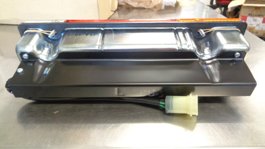 Mitsubishi Triton ML-MN Genuine Left Tray Back Tail Light Set New Part