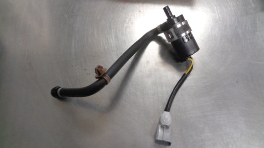 Subaru Forester Genuine Headlight Sprayer Pump New Part