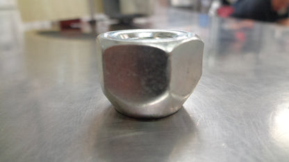 Nissan Cube Genuine Wheel Nut New Part