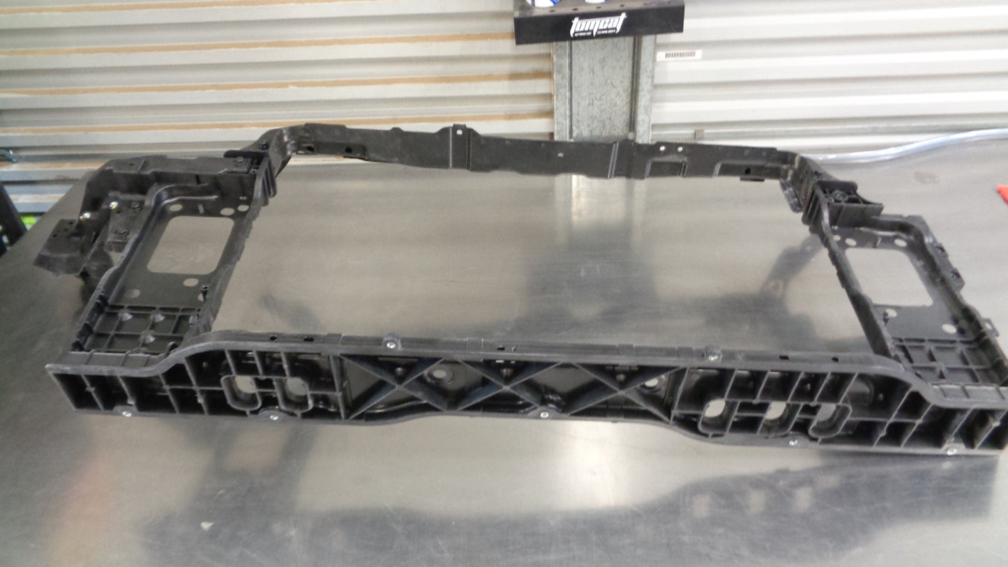 Hyundai i30 Genuine Radiator Support Panel New Part