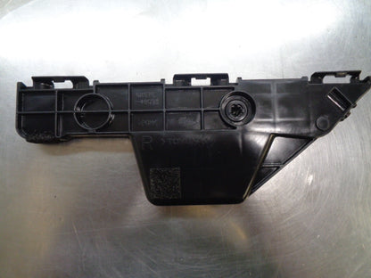 Toyota Kluger Genuine Right Hand Rear Bumper Retainer New Part