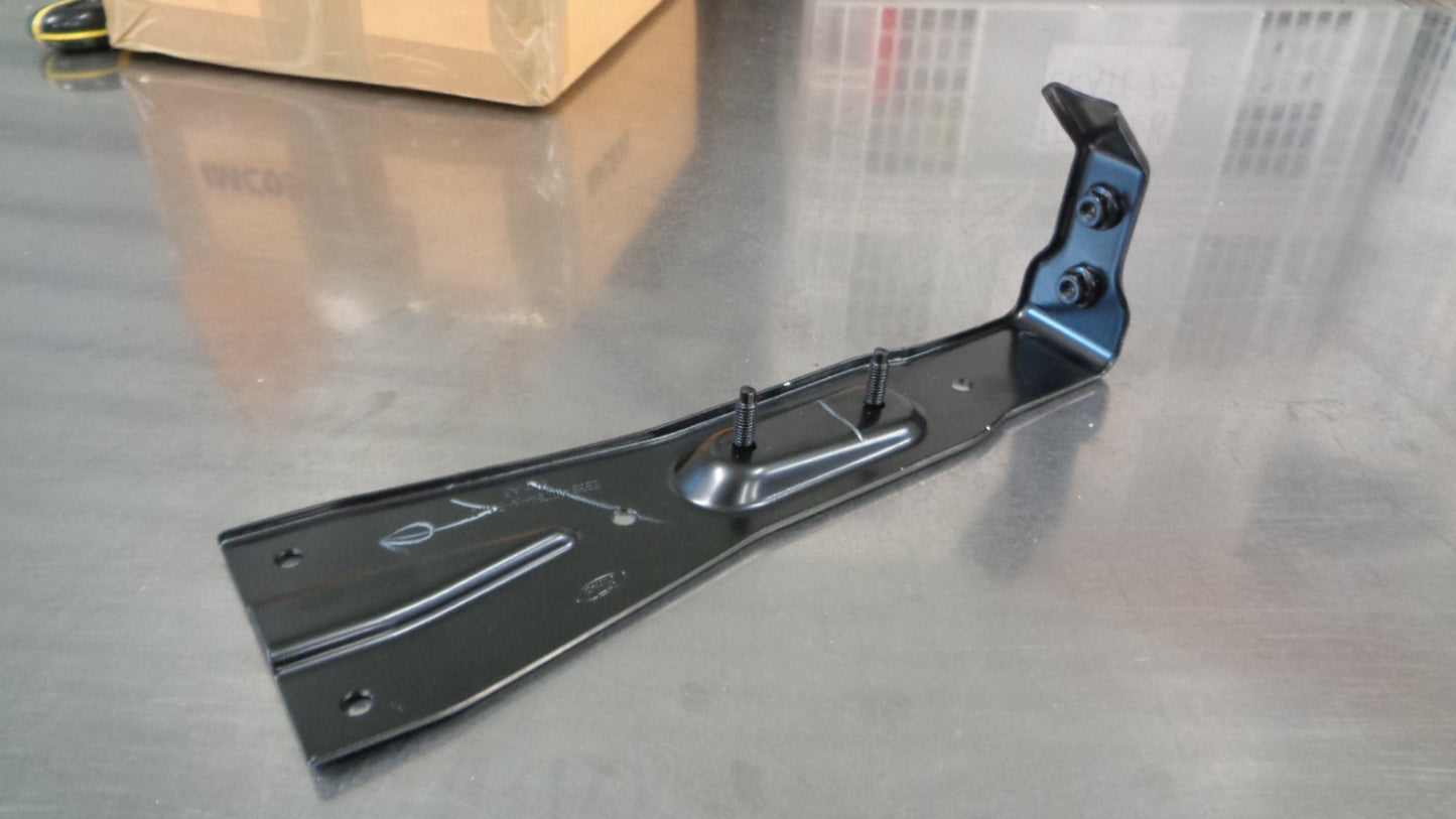 Ford Everest / Ranger Genuine Front Bumper Lower Arm New Part
