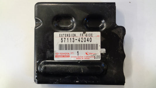 Toyota RAV4 Genuine Front Right Hand Side Fender Extension Panel New Part