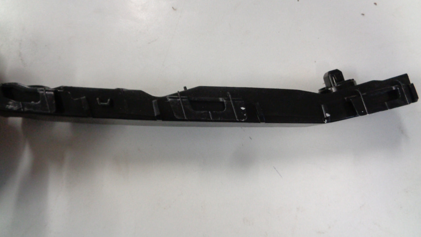 Toyota Aurion/Camry Genuine Left Hand Front Bumper Retainer New Part