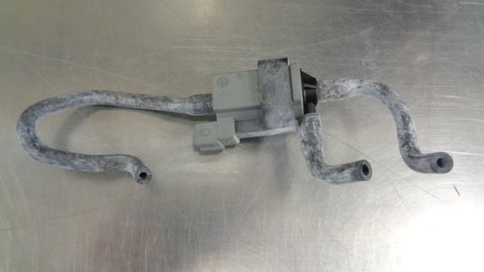 Land Rover Discovery 4 / Range Rover Sport Genuine 3.0L Diesel Turbo Control Solenoid New Part