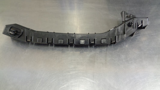 Subaru Genuine Right Hand Retaining Bracket New Part