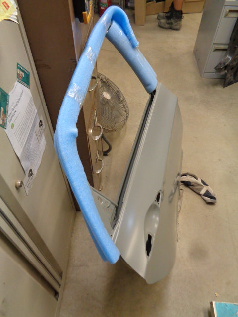 Hyundai i30 Genuine Right Hand Rear Door Shell New Part