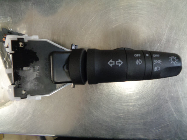 Nissan T30 X-Trail Genuine Fog Light Kit New Part