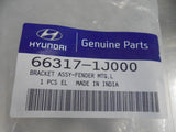 Hyundai I20 Genuine Front Guard Upper Bracket New Part