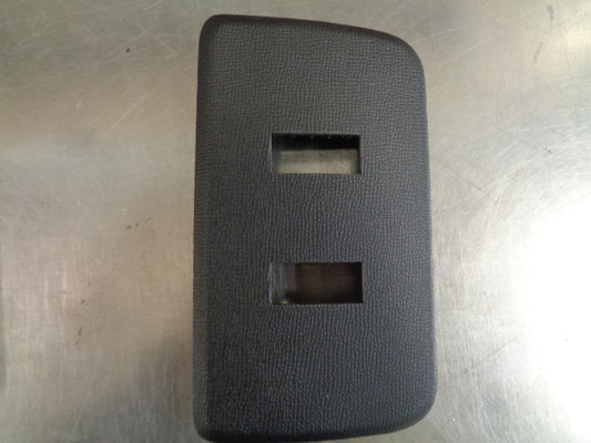 Holden Colorado Genuine Fuse box Cover New Part