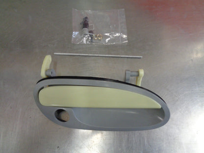 Holden VT/VX/VY/VZ Commodore Genuine Right Hand Front Door Handle New Part