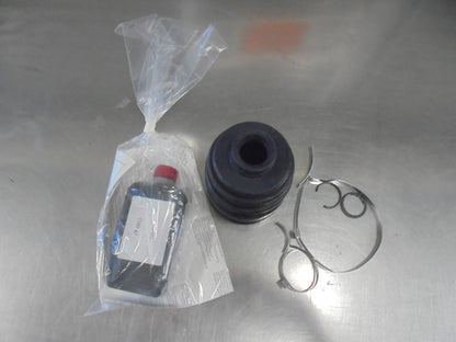 Suzuki Swift Genuine CV Boot Set Diff Side New Part