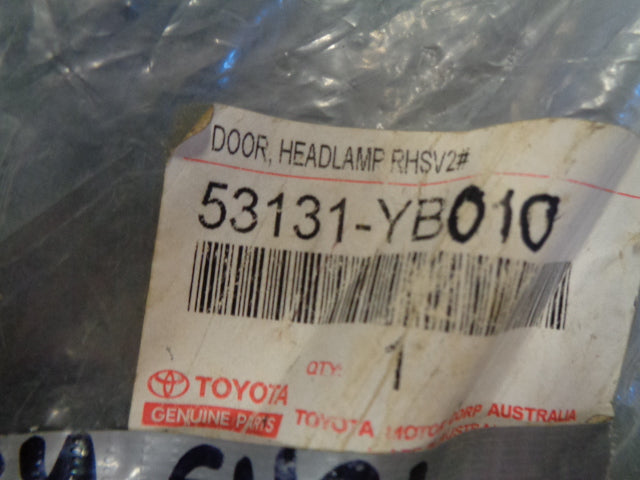 Toyota Camry Genuine Right Hand Front Lower Headlight Moulding New Part