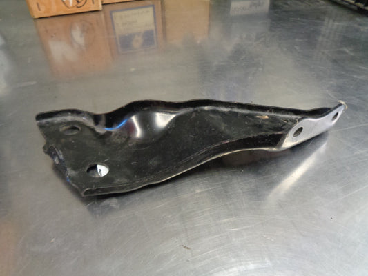 Toyota Hilux Genuine Right Hand Front Bumper Bracket New Part