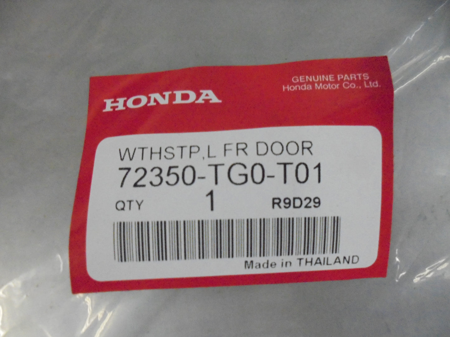 Honda Jazz Genuine Left Hand Front Door Weather Strip New Part