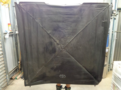 Toyota Hilux SR Genuine Replacement Soft Tonneau Cover No Holes Used Part