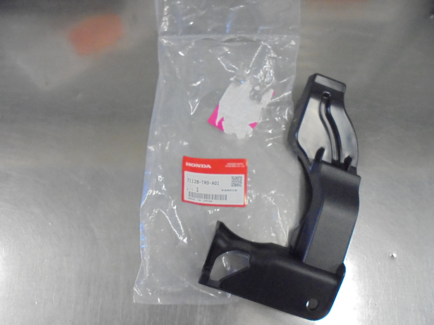Honda Civic Genuine Left Hand Front Grille Stay New Part