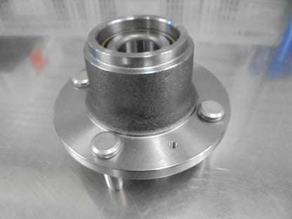 Holden Barina Genuine Left Or Right Hand Rear Wheel Bearing Hub Assembly New Part