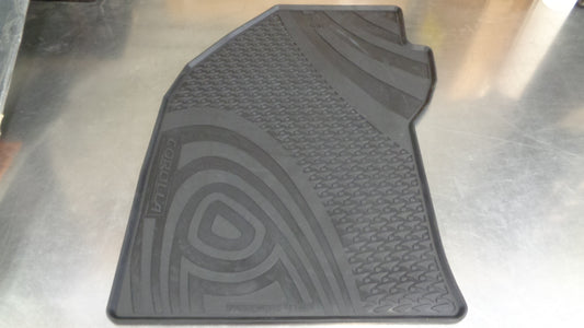 Toyota Corolla Hatch Genuine Rubber Front and Rear Mat Set New Part