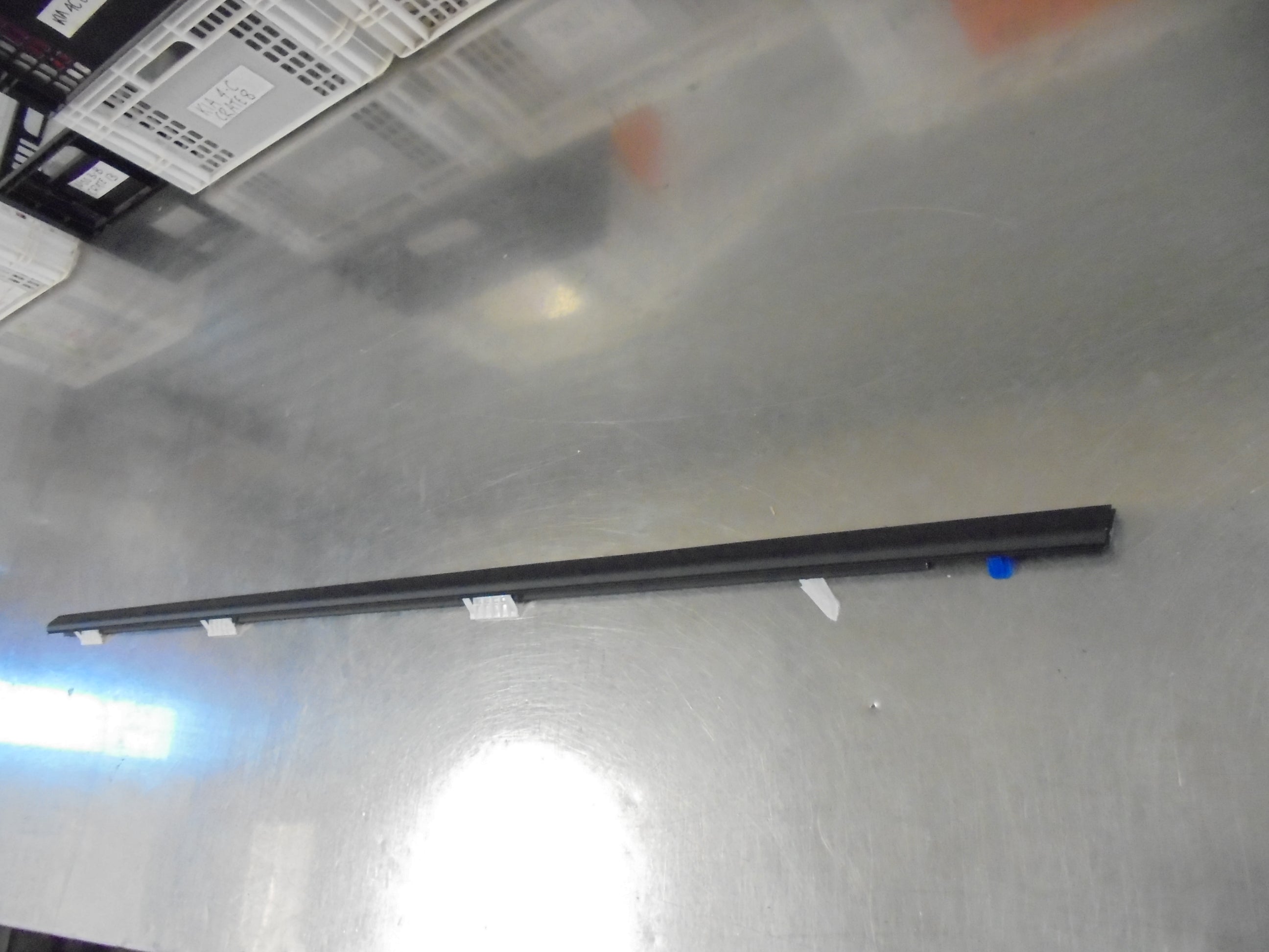 Honda Civic Genuine Left Hand Front Door Molding New Part – Half Price ...