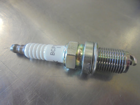 NGK Spark Plug Suits Mercedes Benz S280-S300-S420-400-500-600-E200-E220-E280 New Part