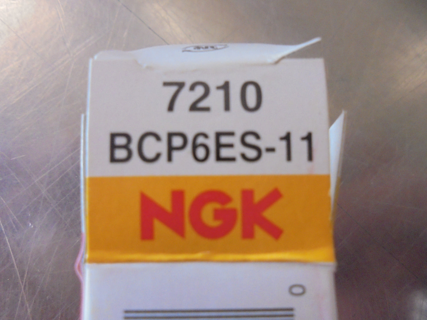 NGK Spark Plug Suits Mercedes Benz S280-S300-S420-400-500-600-E200-E220-E280 New Part