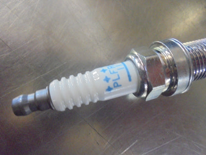 NGK Spark Plug Suits Nissan Pathfinder-Navara-Subaru-Outback-Liberty-Tribeca New Part