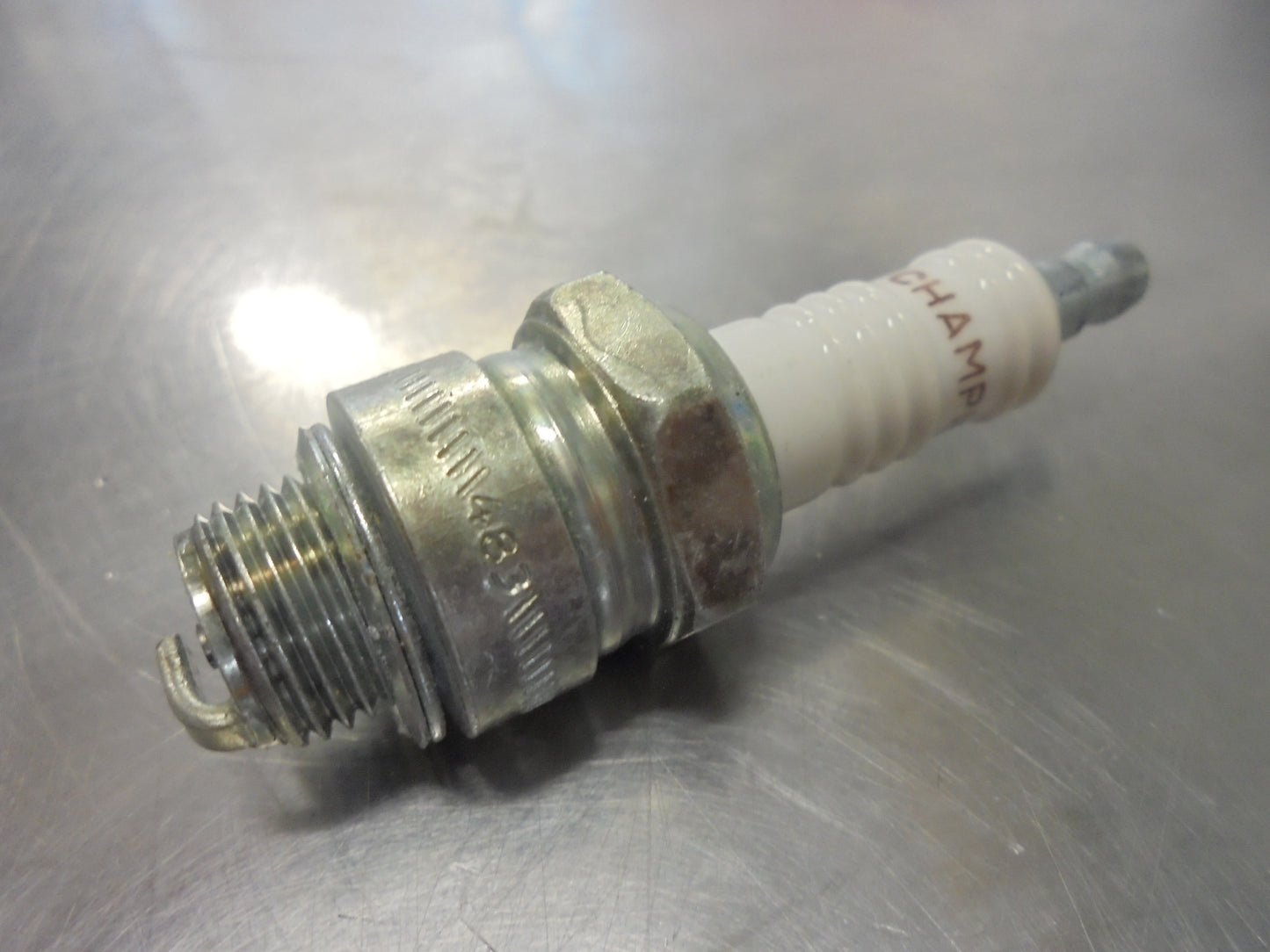 Champion Spark plug Set 8 Suits Small Engines New Part
