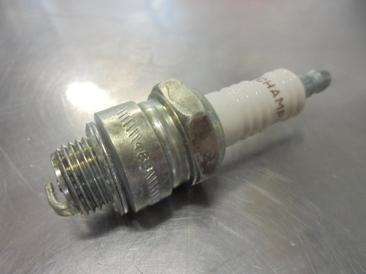 Champion Spark plug Set 8 Suits Small Engines New Part
