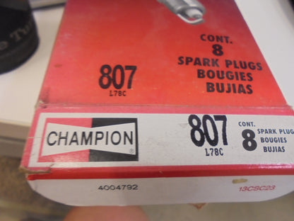 Champion L78C (807) Copper Plus Small Engine Spark Plug Set 8 New Part