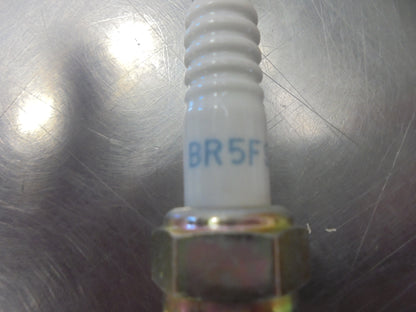 NGK Spark Plug Suits Toyota Starlet GT EP82 1.3Ltr New Part