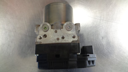 Mitsubishi MN Triton Genuine ABS Hydraulic Brake Modulator Unit New Part